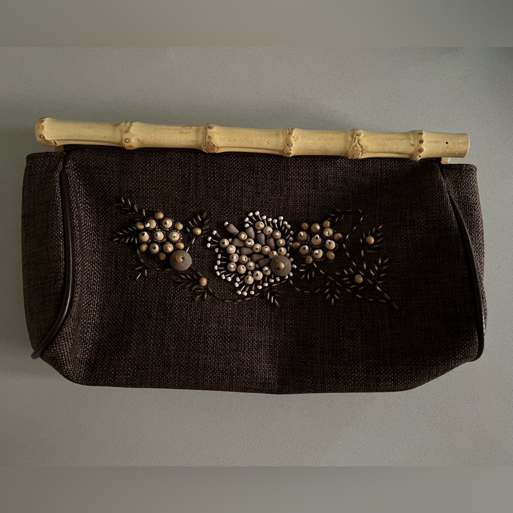 Clutch, LIKE NEW!!!same or next day shipping from a smoke & pet free 🏡